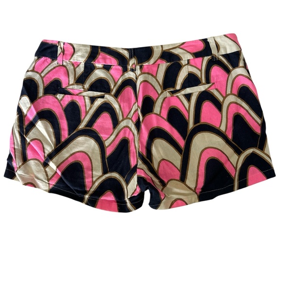 JB by Julie Brown Mid rise Pink and Black Patterned Shorts size 8 EUC - Picture 2 of 8